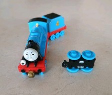 GORDON Thomas Friends Train Take Along n Play Diecast GOLD MAGNETS LIGHTS SOUND