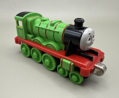 Thomas & Friends Take n Play Henry Train Tank Engine Diecast Learning Curve 2002