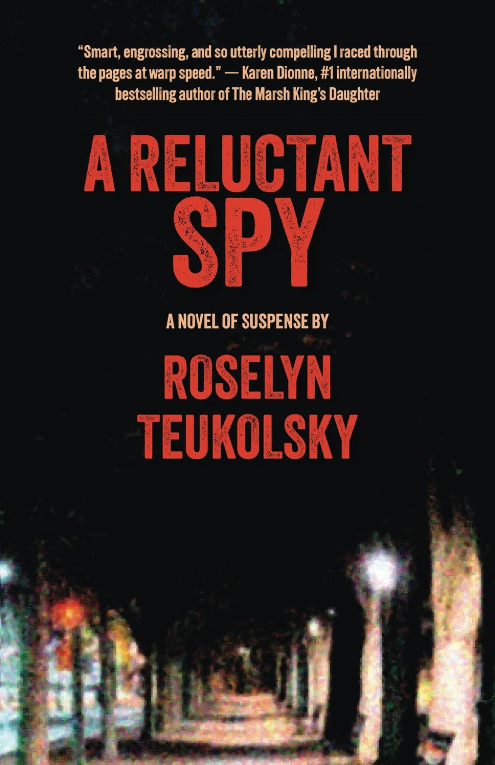 Розелин Теукольски - шпионка поневоле (в мягкой обложке) (ИМПОРТ ИЗ Великобритании)