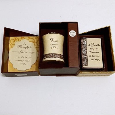 Pavilion Gift Co. Comfort To Go Family Musical Plaque Candle Holder Set NIB 2007