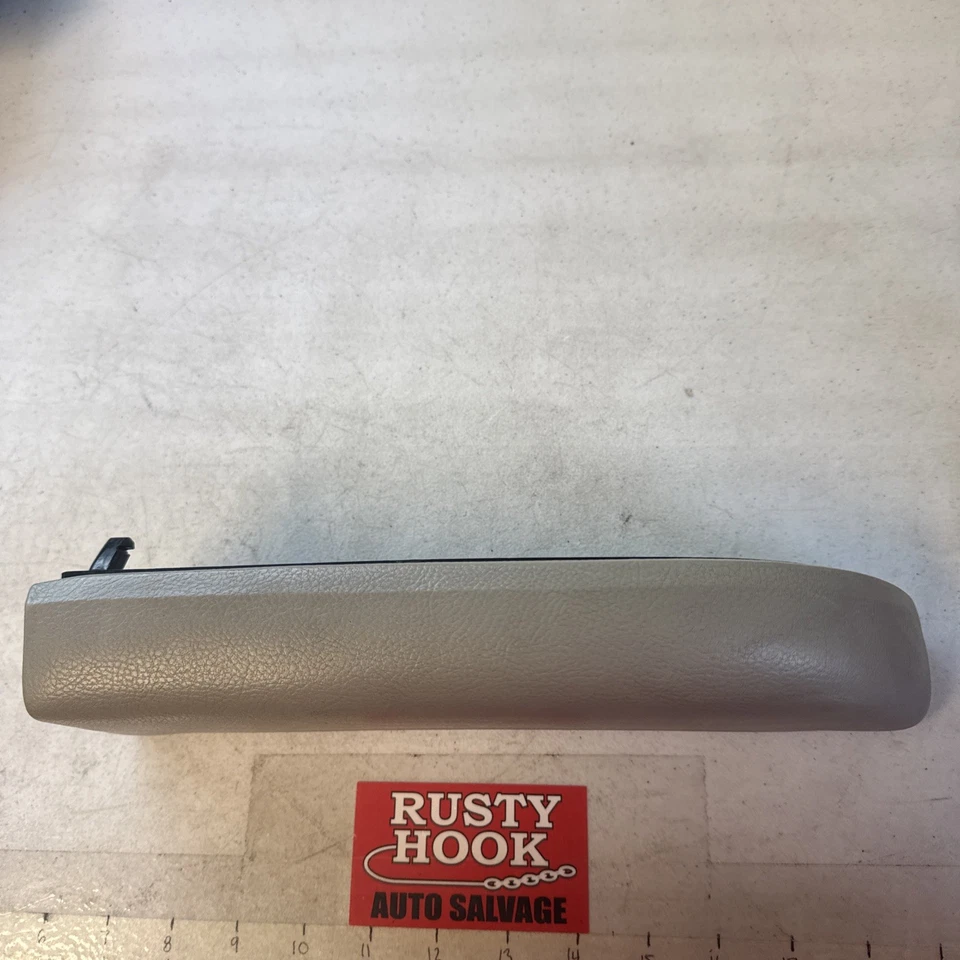 2003 LINCOLN TOWN CAR FRONT DOOR ARMREST Left Driver 5424141 LH - Изображение 2 из 4