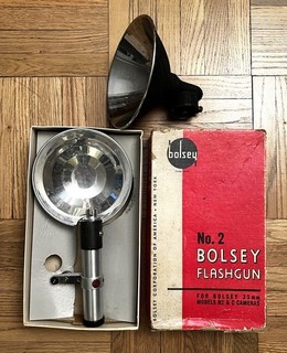 Bolsey Flashgun No.2 with the Box and Flash reflector