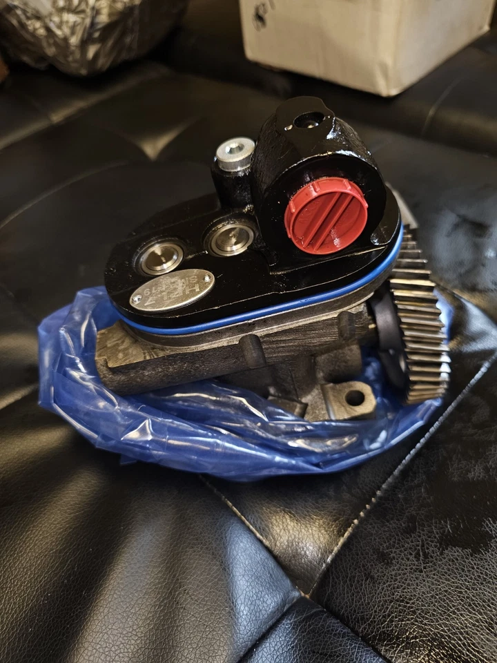 Bomba de aceite de alta presión diésel BWD 37506 Foto 4 de 4