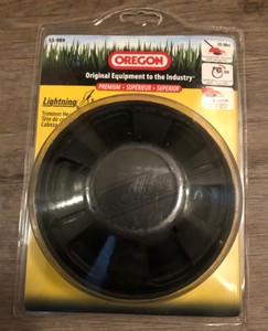 Oregon Lightning Load Trimmer Head for 25-30cc Straight shaft Trimmers 55-989 Oregon Lightning Load Trimmer Head for 25-30cc Straight shaft Trimmers 55-989