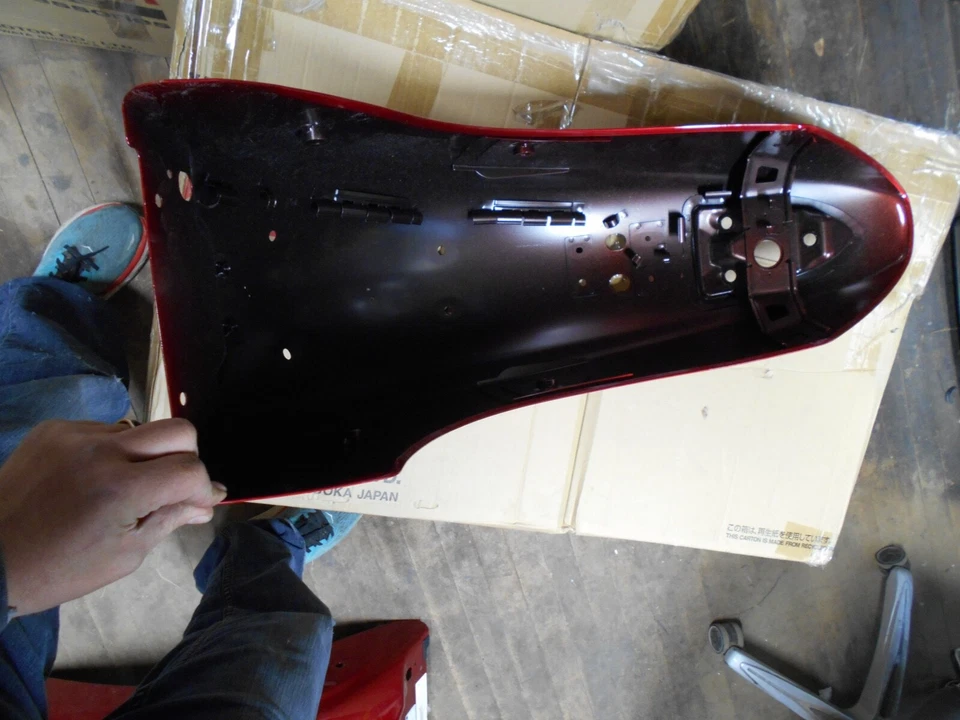 Yamaha V Star 1300 XVS1300CT 2013 Tourer guardabarros de rueda trasera 3D8-W216R-30-P1 Foto 3 de 4