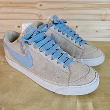 Scarpe da ginnastica basse Nike Blazer vintage 2003 uomo UK 7 beige scamosciate blu chiaro Swoosh
