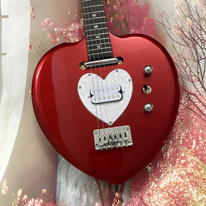 Daisy Rock Heartbreaker | eBay