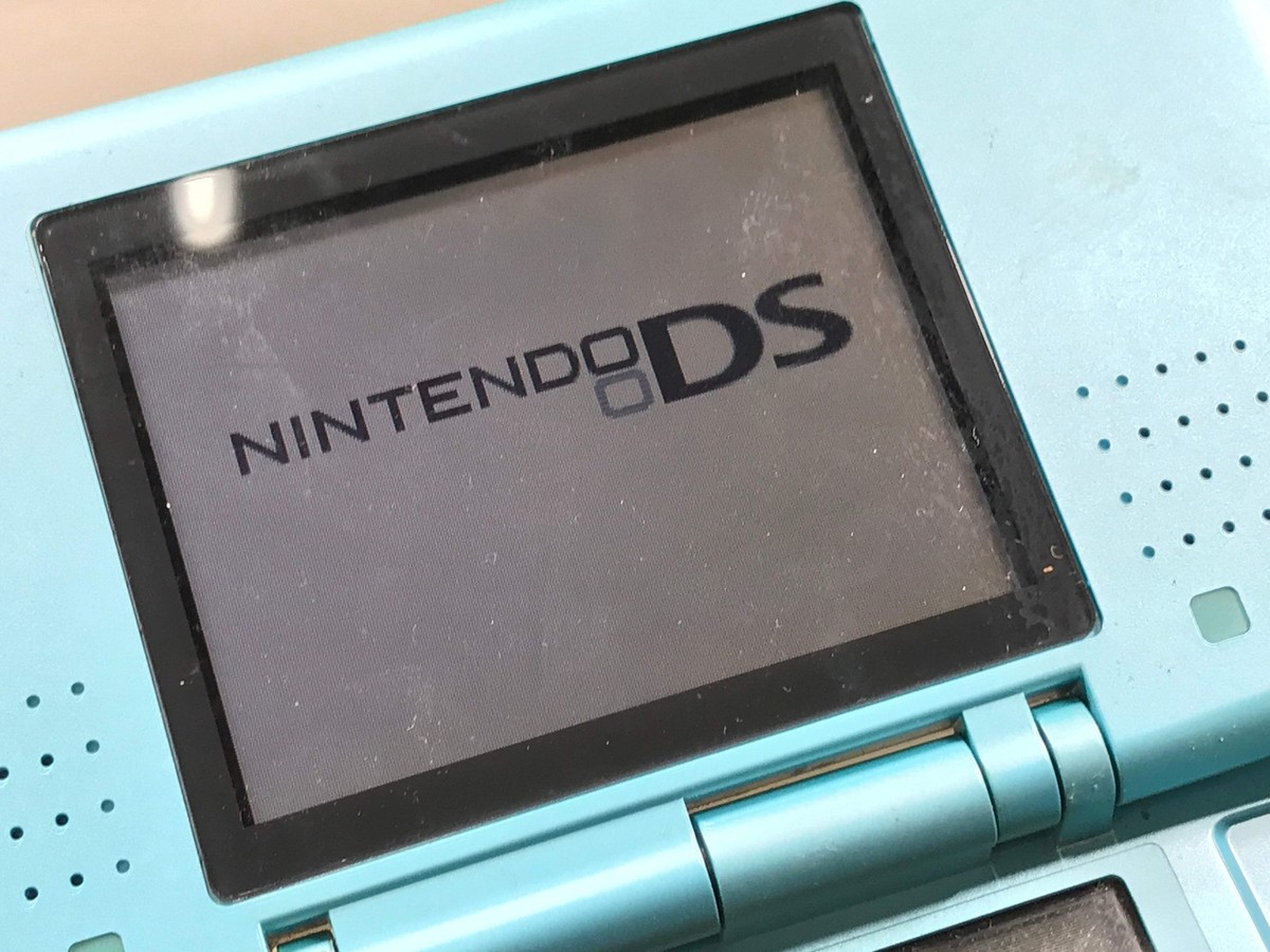 Nintendo DS Turquoise Blue Console Nintendo Japan - With Defects