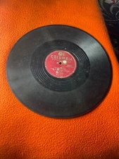 COLUMBIA Record 78 rpm 39871 THUMBELINA / I SAW MOMMY KISSING SANTA CLAUS