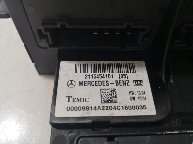 バイイー専用 2115454101 fuse box 249822 for MERCEDES-BENZ CLASE E (W211