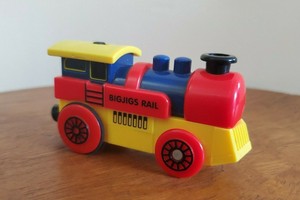 bigjigs motorised trains
