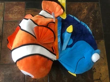 Disney Parks Flipz Finding Nemo & Dory Reversible Flip Plush Toy Large 22"