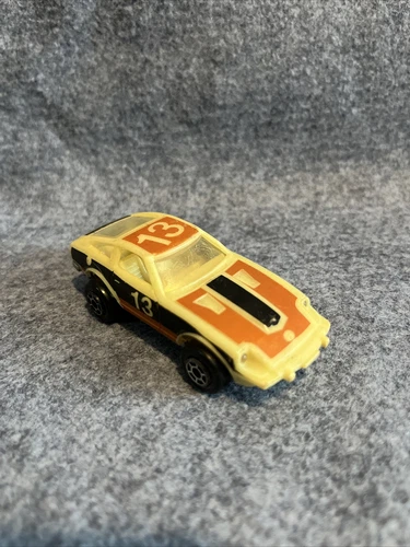 Vintage Matchbox Car GLOW RACERS #13 1982 Made In England