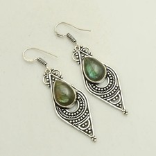 Labradorite Gemstone Handmade Drop Dangle Earrings Jewelry Gift 2.2