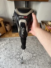 Titleist 915 D2 Driver 10.5 Degree Regular Aldila Rogue Shaft Medium Grip