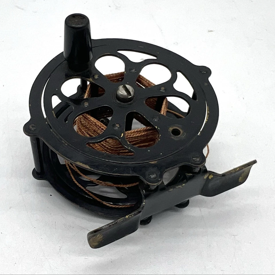 Carrete de pesca con mosca Shakespeare Kazoo de colección. EE. UU. *Envío RÁPIDO Foto 3 de 4