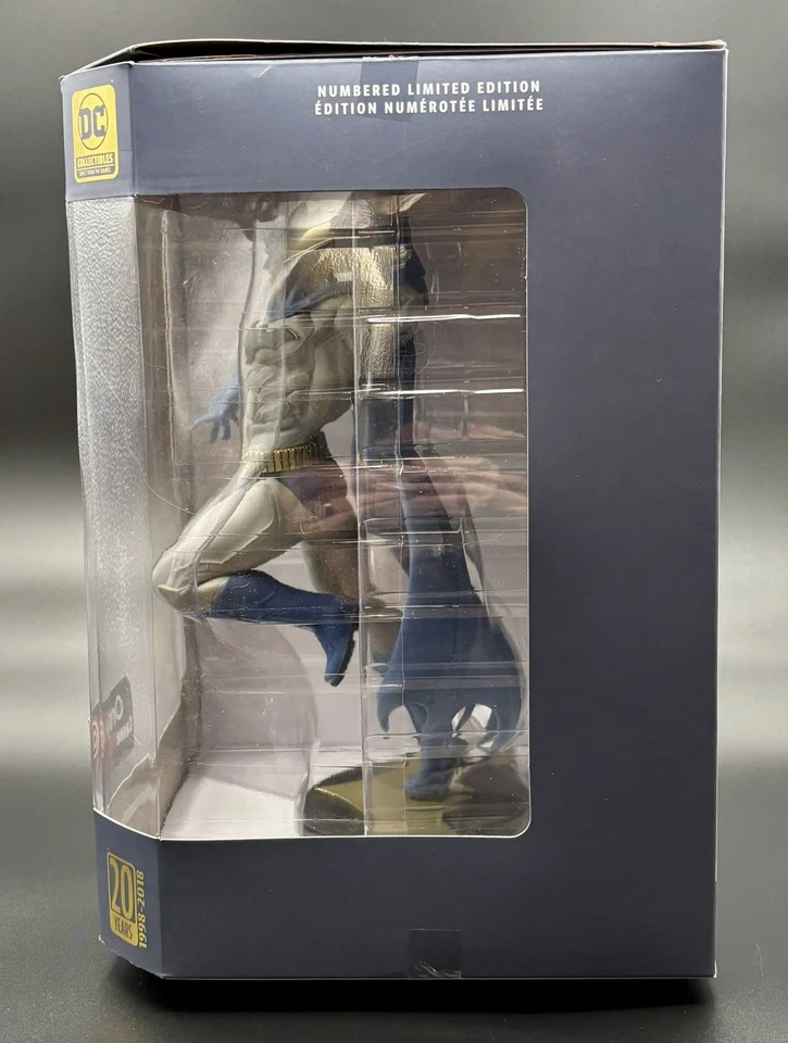 DC Collectibles DC Core Batman Statue - GameStop Exclusive - 20th Anniversary - Image 3 of 4
