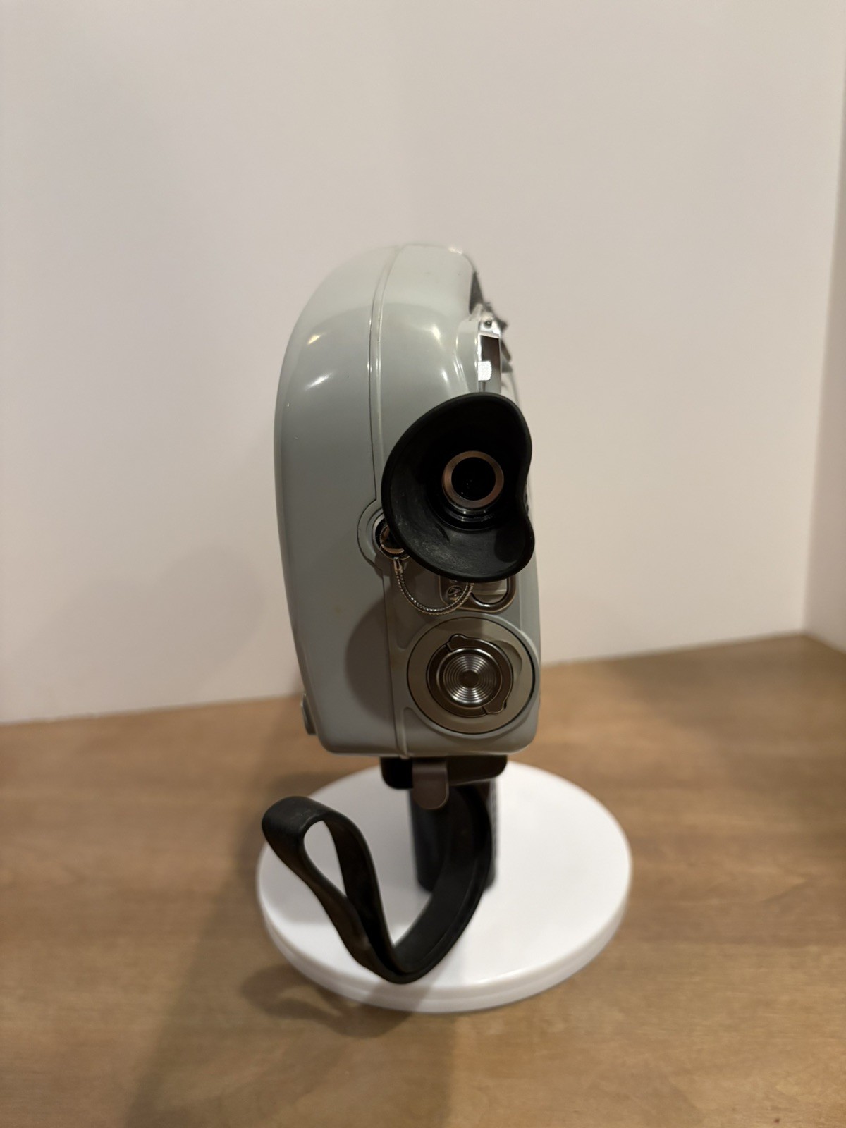 Zeiss Ikon Moviflex Super - the all-electric 8mm cine camera