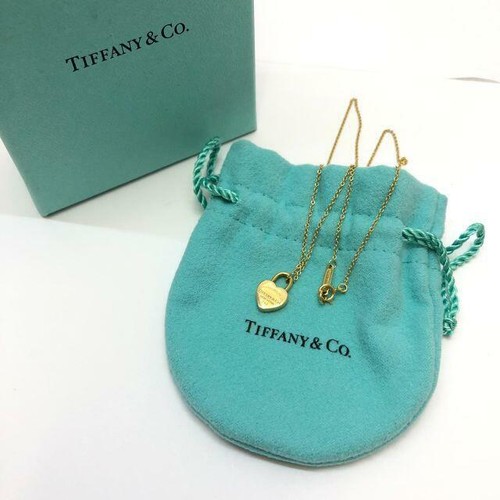 Tiffany \u0026 Co. 18K Yellow Gold Padlock 