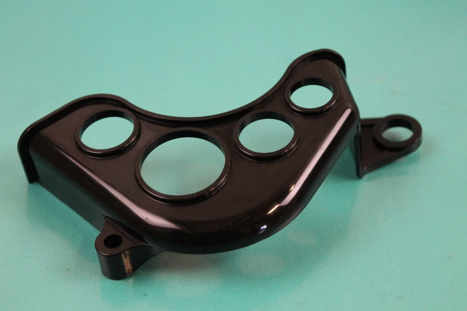 雅马哈 YZ250 1983 - 1987 链轮保护套 全新 23X-15421-00 YZ490 YTZ250 WR500 — 第 2/4 张图片