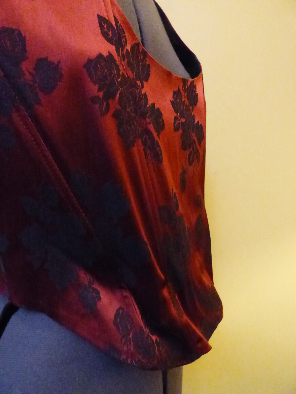 PATSY SEDDON PHASE EIGHT Red & Black Rose Bodice … - image 16