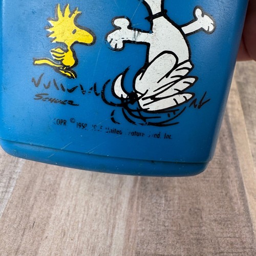 Vintage 1965 Snoopy and Woodstock Thermos - Picture 2 of 4