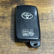 GENUINE OEM TOYOTA AVENSIS PRIUS REMOTE 3 BUTTON SMART KEY FOB B74EA USED