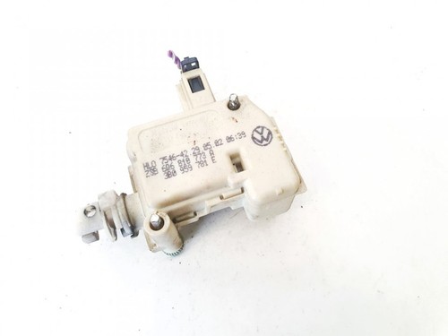 6q6810773a Stellmotor Microschalter, Heckklappe Heckklappenschlos DE1650763-55