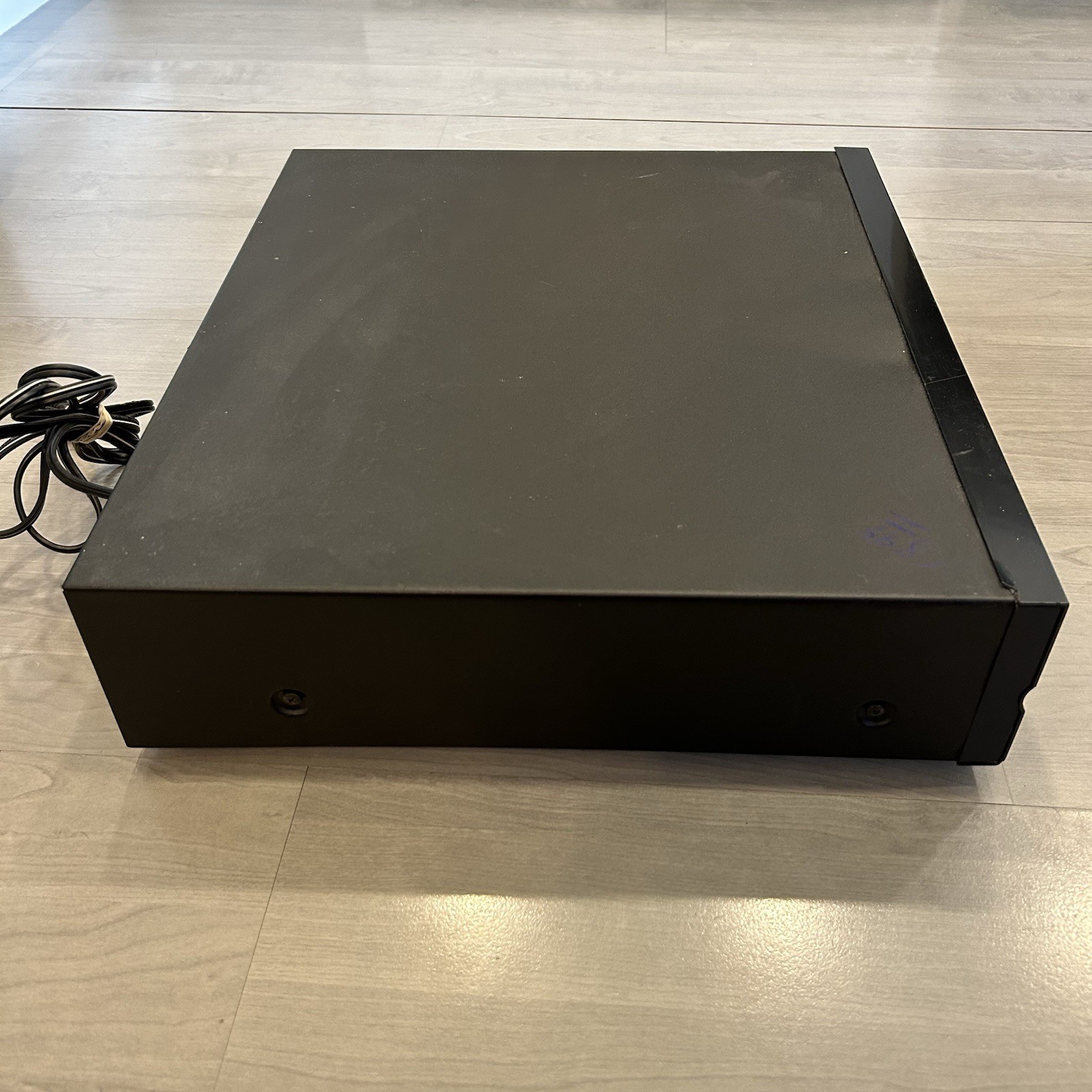 Denon DCM-340 CD Changer - No Remote - Tested and Working