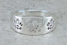 WIDE 925 STERLING SILVER HIGH POLISH FLEUR DE LIS BAND RING size 6 style #2801
