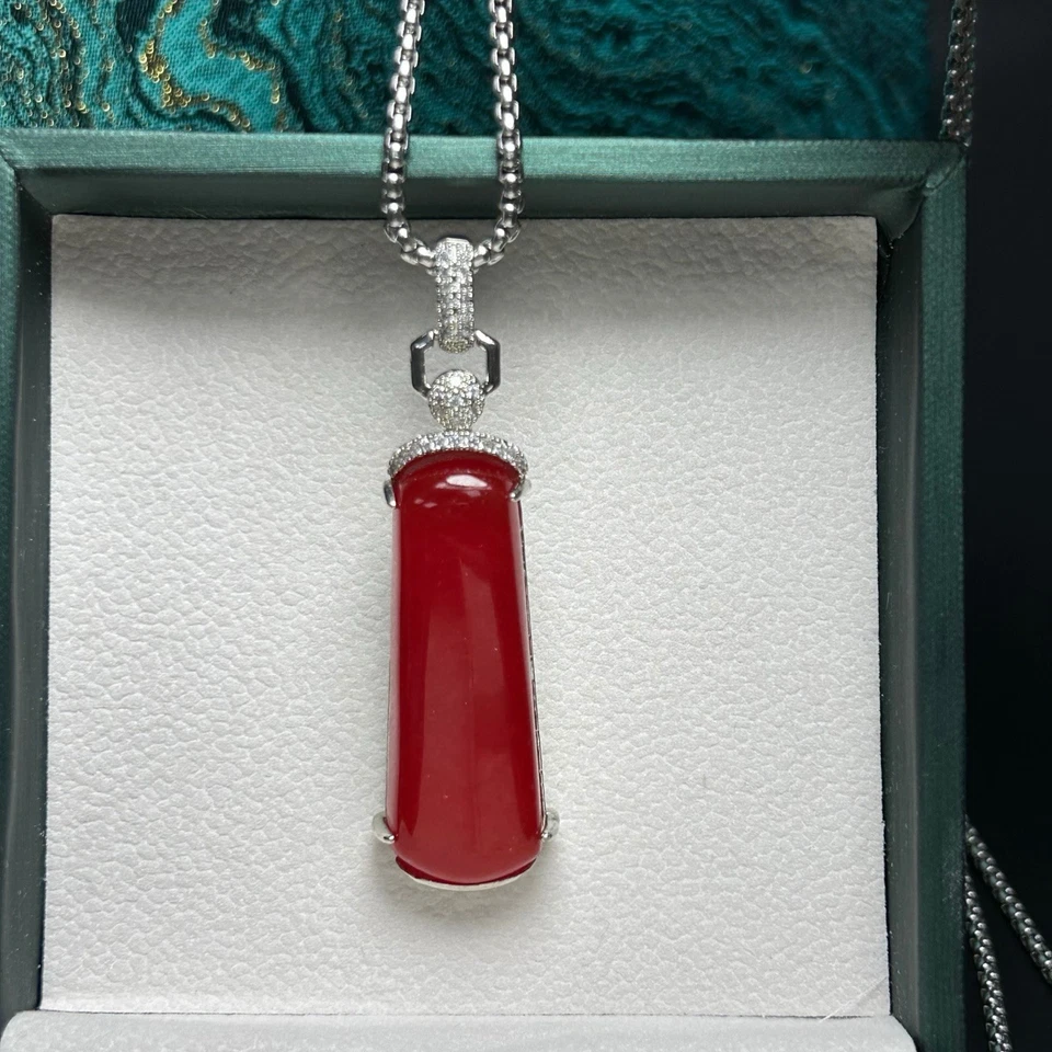 Colgante y collares amuleto tallado jadeíta jade rojo hielo real natural alto Foto 4 de 4