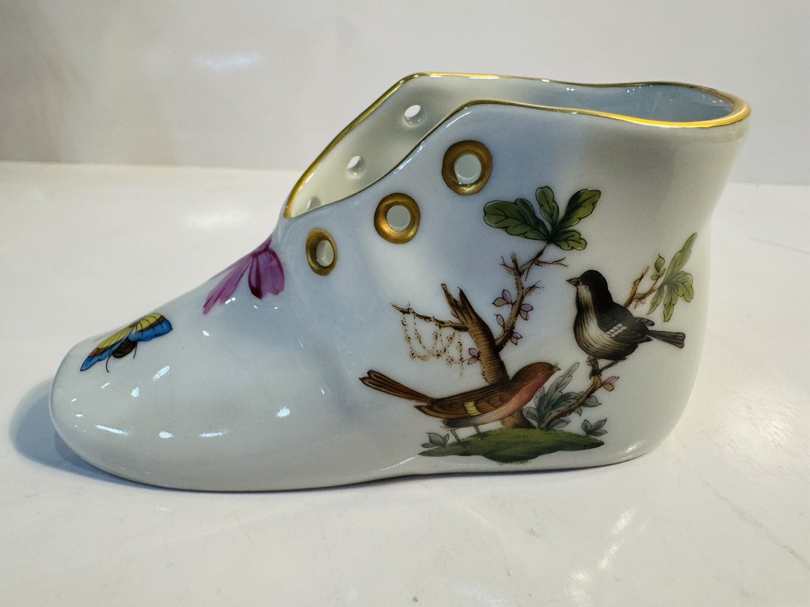 Herend Porcelain Rothschild Bird Baby Shoe Butterflies Pink Bow 4&rdquo; Perfect!