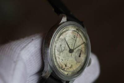 vintage military chronograph Lusserna R.H.Macy & co 40s three color dial