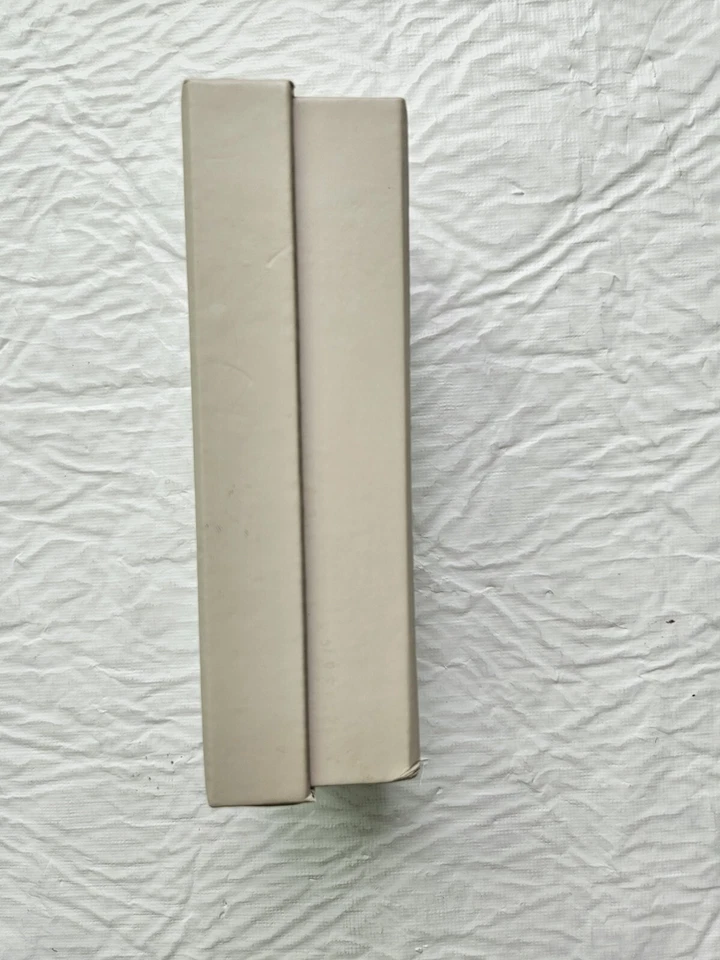 India Hicks Agra Brown Leather Large Tassel Keyring With Box No Cloth - Image 3 of 4