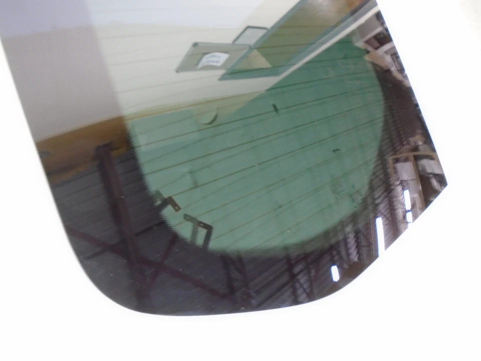 MERCEDES BENZ SPRINTER 1500 910-745-06-00 PANEL TRASERO IZQUIERDO VENTANA TINTADA 19'-21' Foto 4 de 4