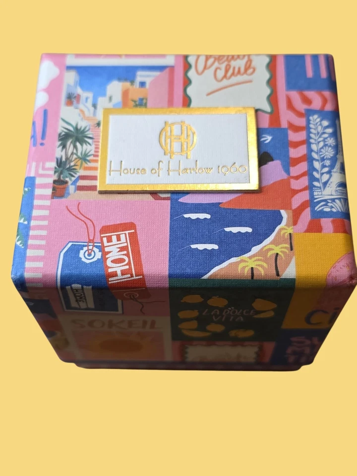 Brincos arco de zircônia cúbica House of Harlow 1960 - Imagem 2 de 4