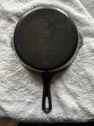 Rare Antique GRISWOLD no 5 Eight inch cast iron Saute Pan Small Block Logo 724