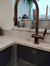 Rose Gold Pull Out Mixer Tap with Spray Function for Kitchen Sink