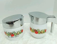Vintage Gemco by Corningware Spice Of Life Creamer & Sugar Set