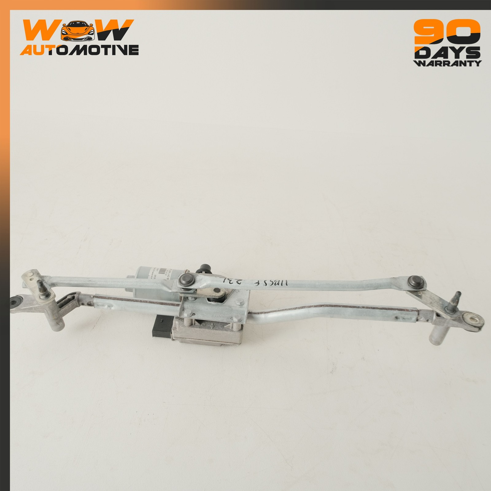 Bentley Continental 2010-2012 Windshield wiper motor