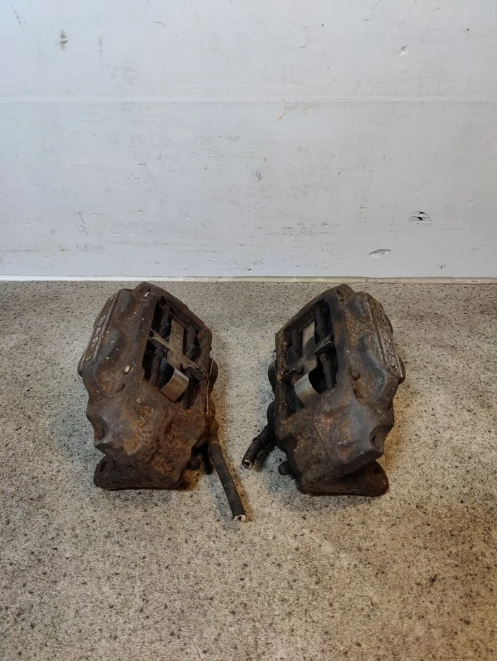 SUBARU 4 POT FRONT BRAKE CALIPERS IMPREZA LEGACY FORESTER BIG BRAKE 92-07 REFURB - Image 2 of 4