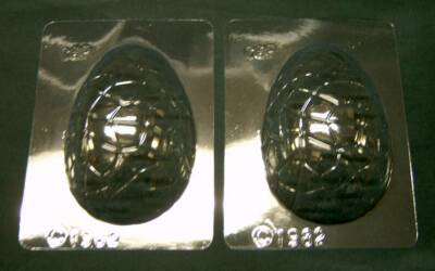 2 KLEINE OSTEREI SCHOKOLADENFORMEN / FORMEN Tortendekoration. UK made. KOSTENLOSER VERSAND