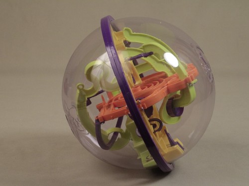 PERPLEXUS THE ORIGINAL 3D Puzzle Ball Maze Game Brain Teaser Toy by Spin Master - Picture 6 of 6