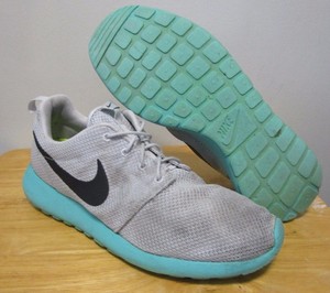nike roshe green mens