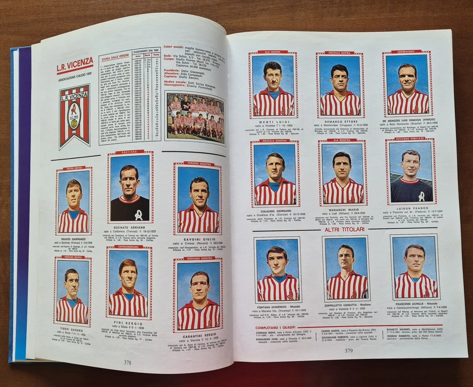vol. 2 65-70 Enciclopedia Album Calciatori Panini 65-66 66-67 67-68 68-69 69-70 - Immagine 2 di 4
