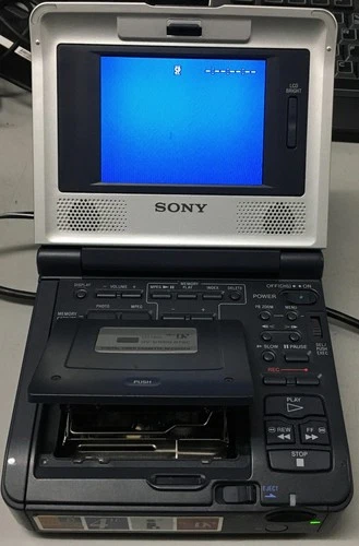 Sony MiniDV VCR GV-D1000 Video Walkman *AS IS/READ* | C1223