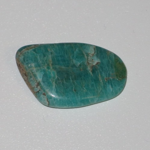 blau grüner Aragonit? Stein ca. 31 mm lang erdende Wirkung und Streßreduktion blau grüner Aragonit? Stein ca. 31 mm lang erdende Wirkung und Streßreduktion