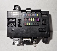 05-08 TOYOTA TACOMA CABIN INTERIOR FUSE BOX RELAY JUCTION BLOCK TMB-37