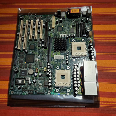 TYAN THUNDER i860 S2603 Dual Sockel 603 Mainboard