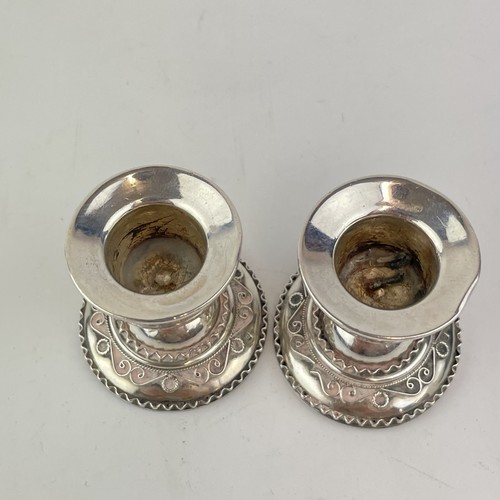 Pair Of Israel Sterling Silver Dwarf Candlesticks Judaica 3.7cm 32g - Picture 4 of 7